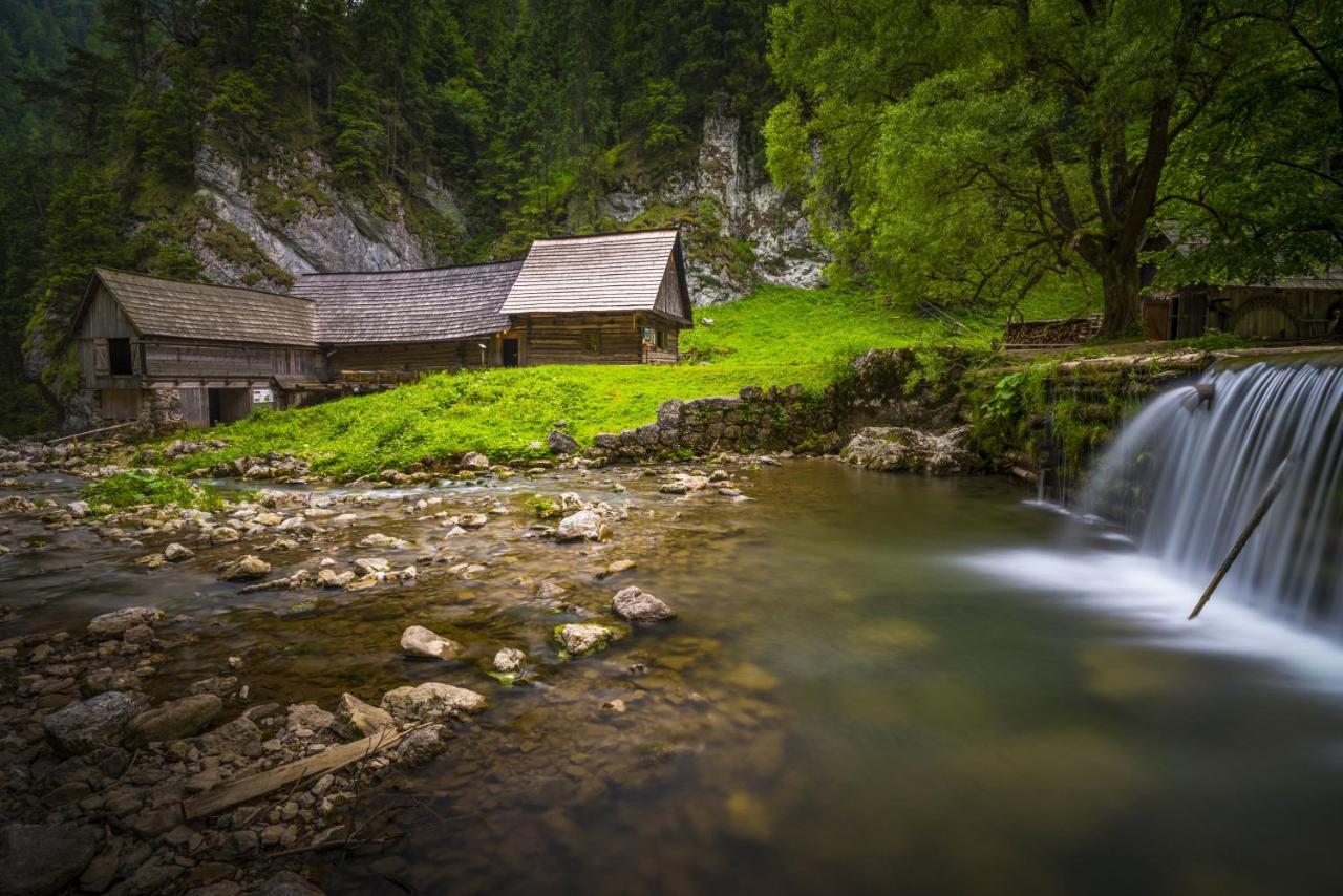Liptovsky Mlyn Hotel Liptovska Tepla ภายนอก รูปภาพ